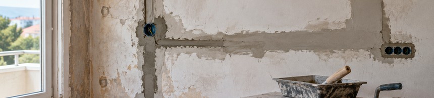 Ilustracija lokalnih zidarskih sanacija nakon instalaterskih radova
